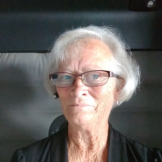 Caroline Carter – Director